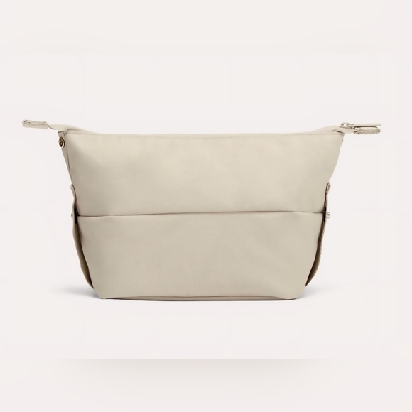 NWT Everlane The ReNew Transit Catch-All Case, Warm Quartz - Picture 3 of 5